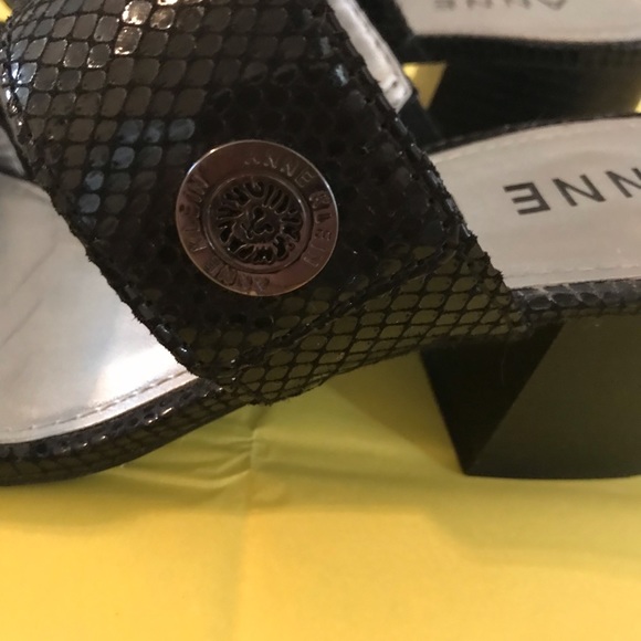 Anne Klein black 2 banded sandal - Picture 5 of 10